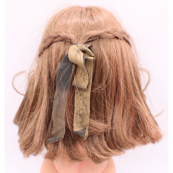 Global Dolls Baby Doll Wig Auburn Braided with Ribbon Size 11-12" Vintage NOS - Picture 1 of 10